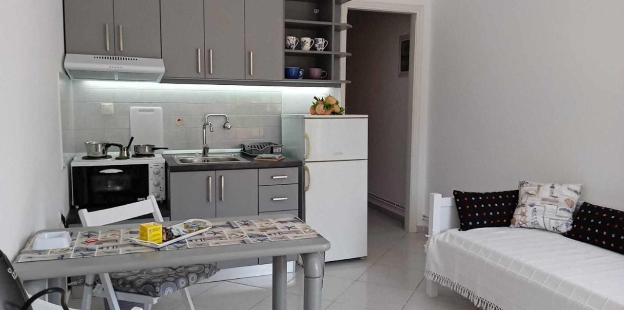 Andros Lighthouse Apartments Mesaria  외부 사진